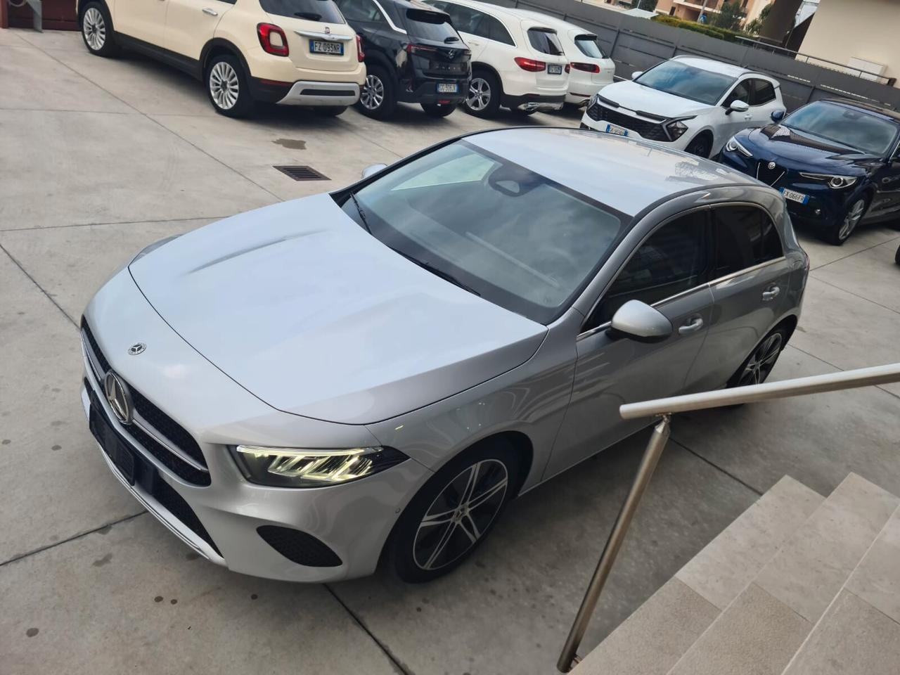 Mercedes-benz A 180 A 180 d Automatic Advanced