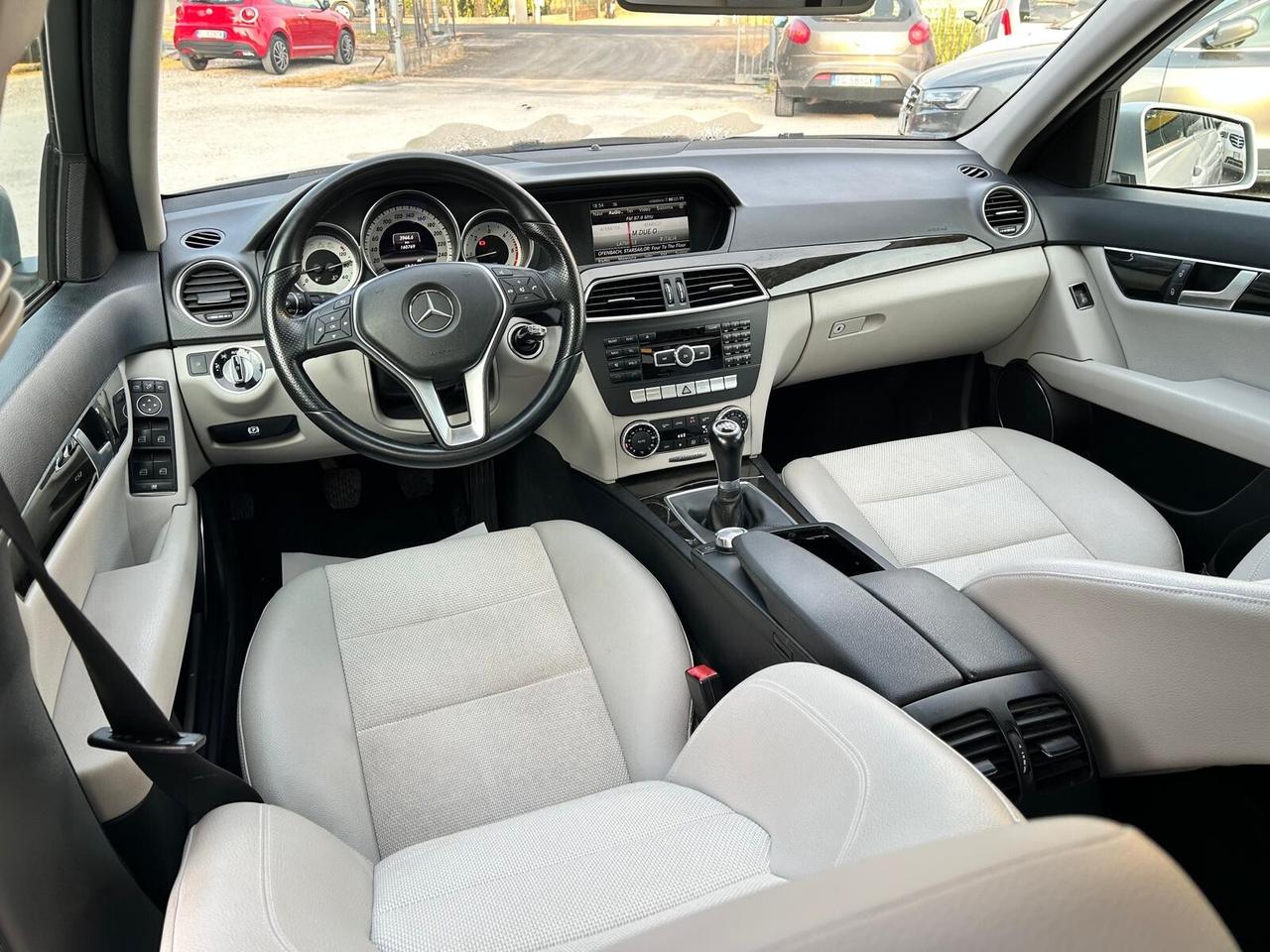 MERCEDES C220 170CV AVANTGARDE CERTIFICATA UNICO