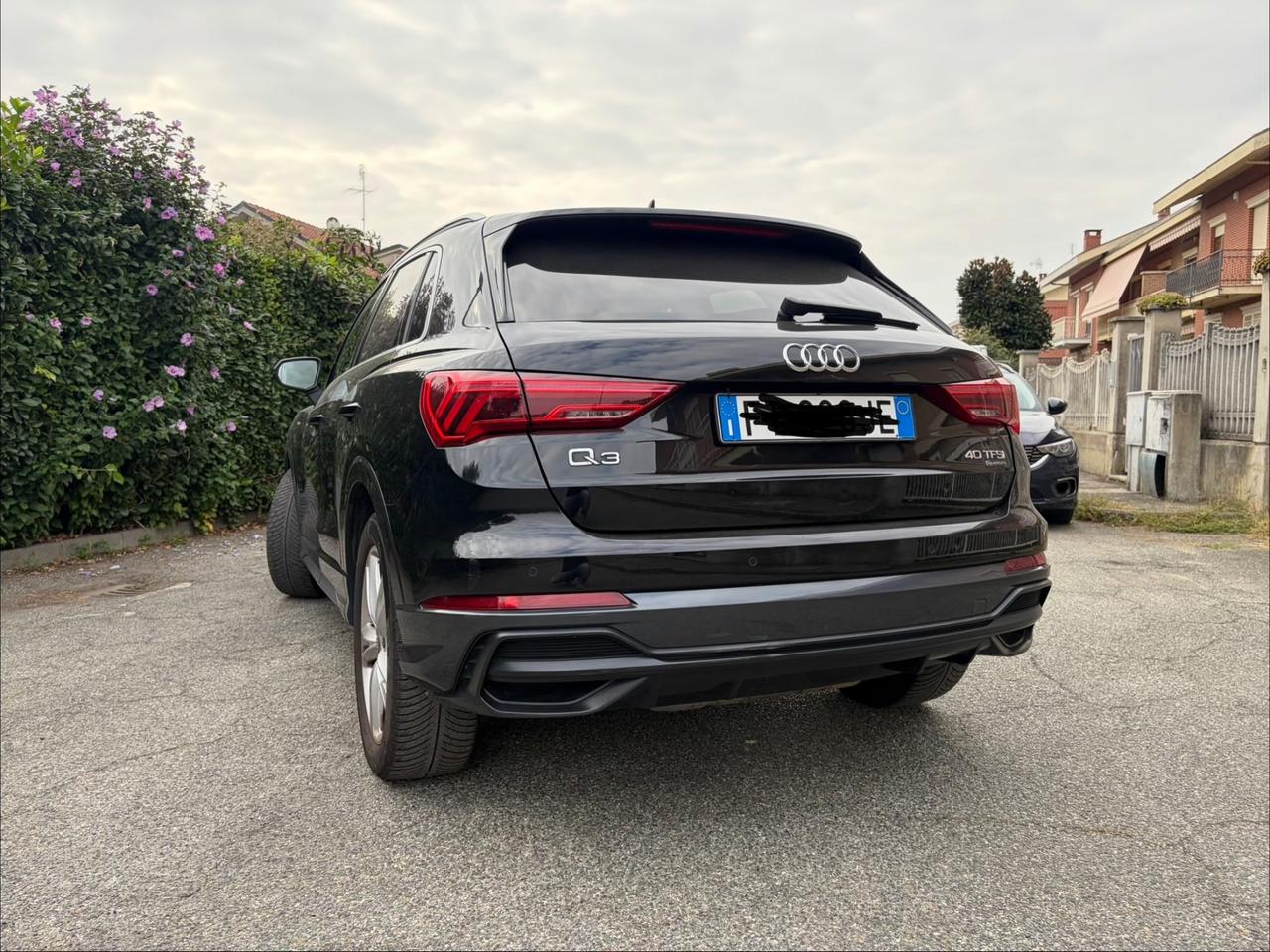 Audi Q3 40 TFSI quattro S tronic line edition