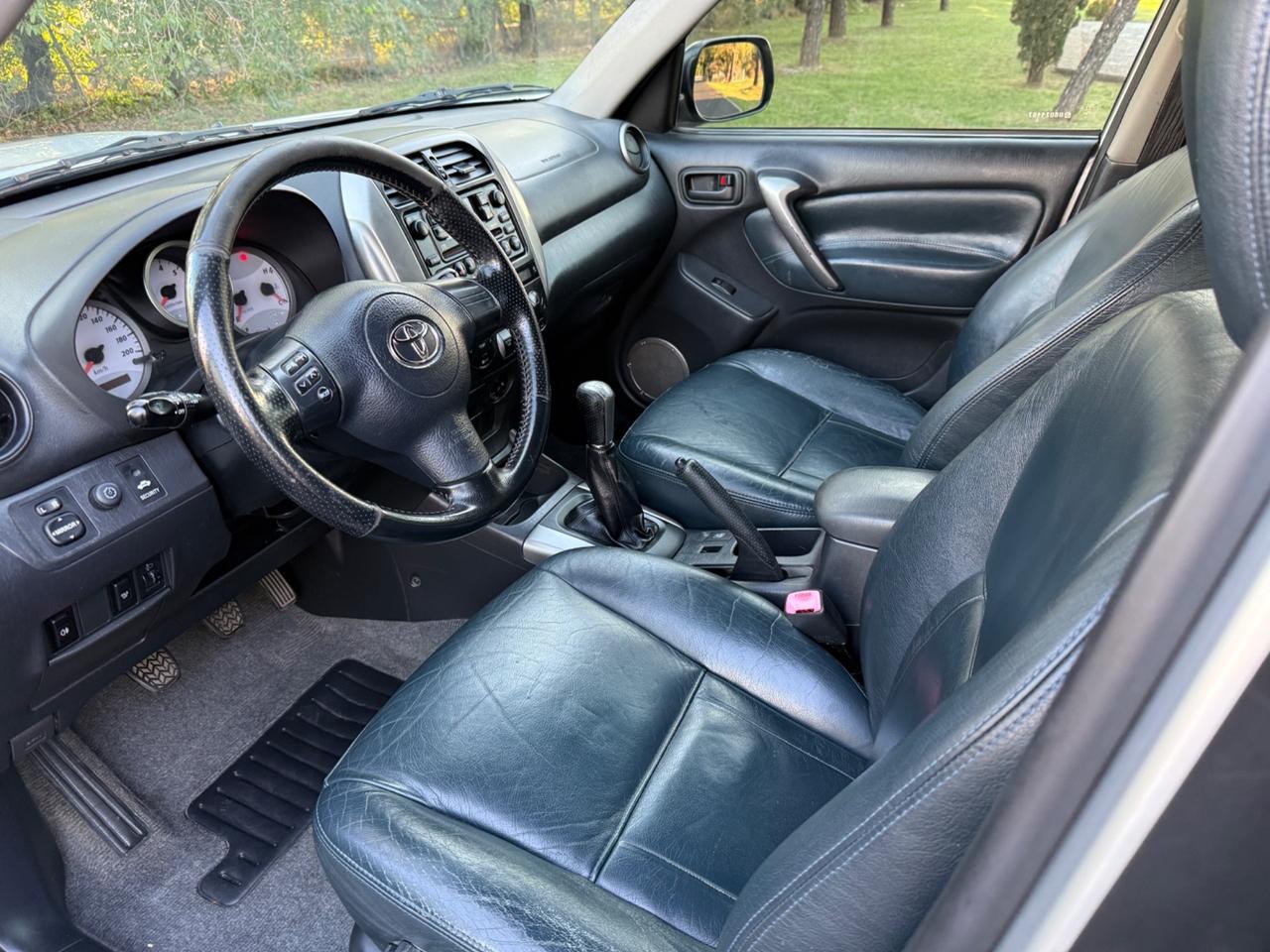 Toyota RAV 4 RAV4.com 2.0 Tdi D-4D cat 5 porte