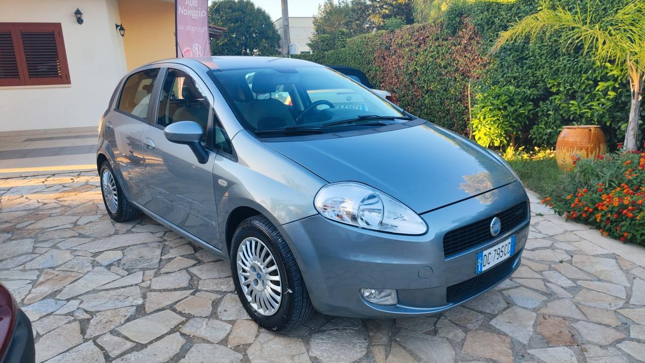 Fiat Grande Punto 1.3 MJT 75 CV 5 porte Dynamic