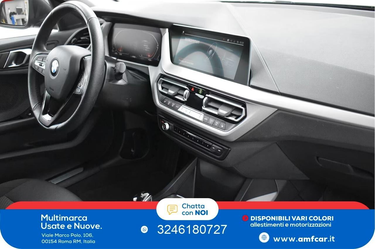 Bmw 118d 5p. Business Advantage Cambio Automativo navi