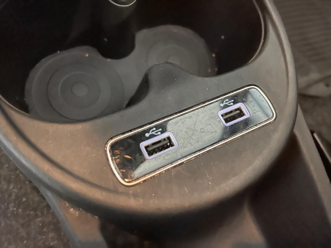 Fiat 500 C 1.0 Hybrid Club NO VINCOLO DI FINANZIAMENTO