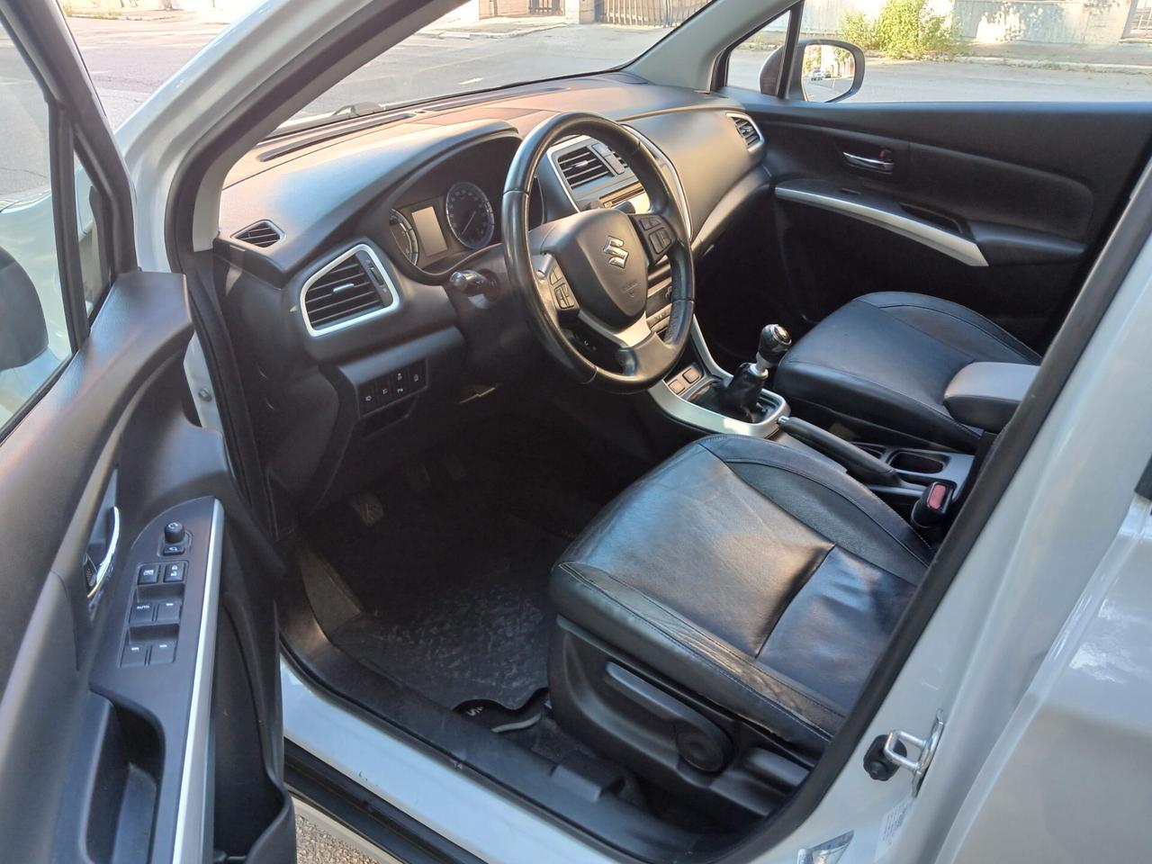 Suzuki S-Cross 1.6 DDiS Start&Stop 4WD All Grip Top