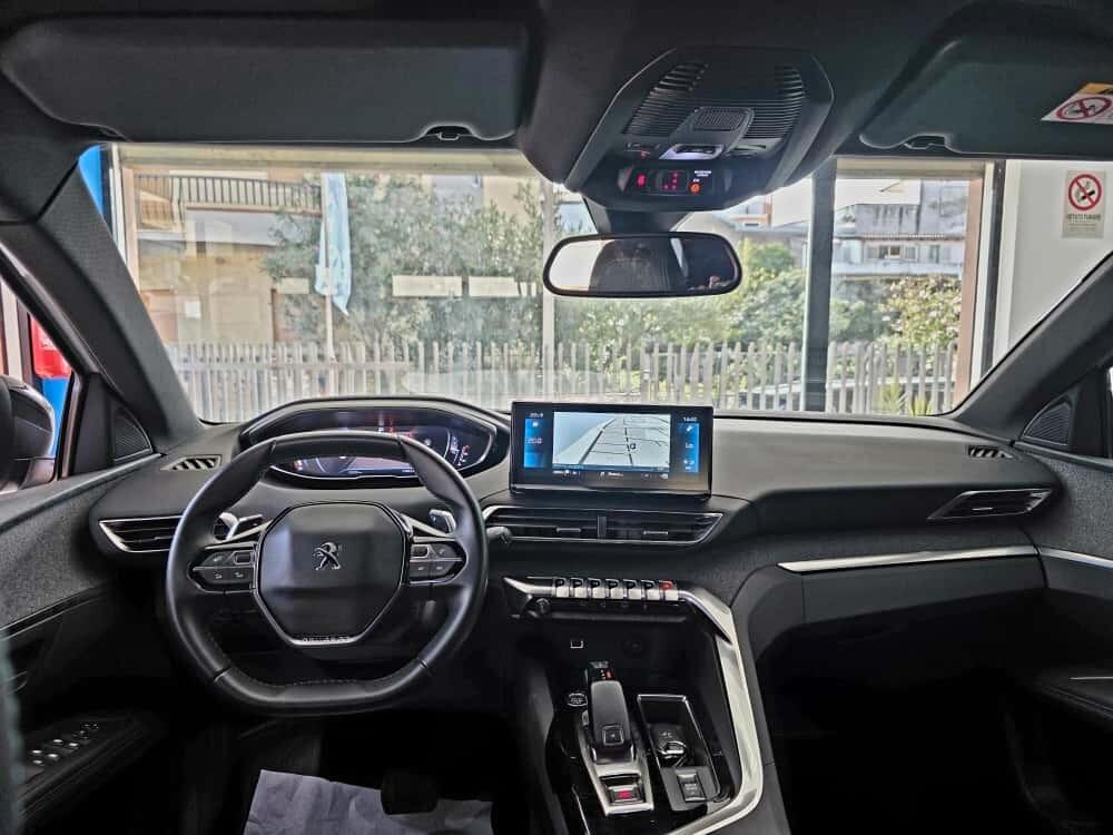 Peugeot 3008 1.5hdi 2023 EAT8 Allure