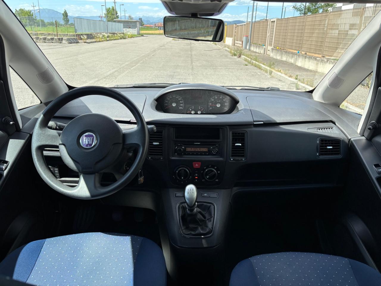 Fiat Idea 1.2 16V UNI PRO