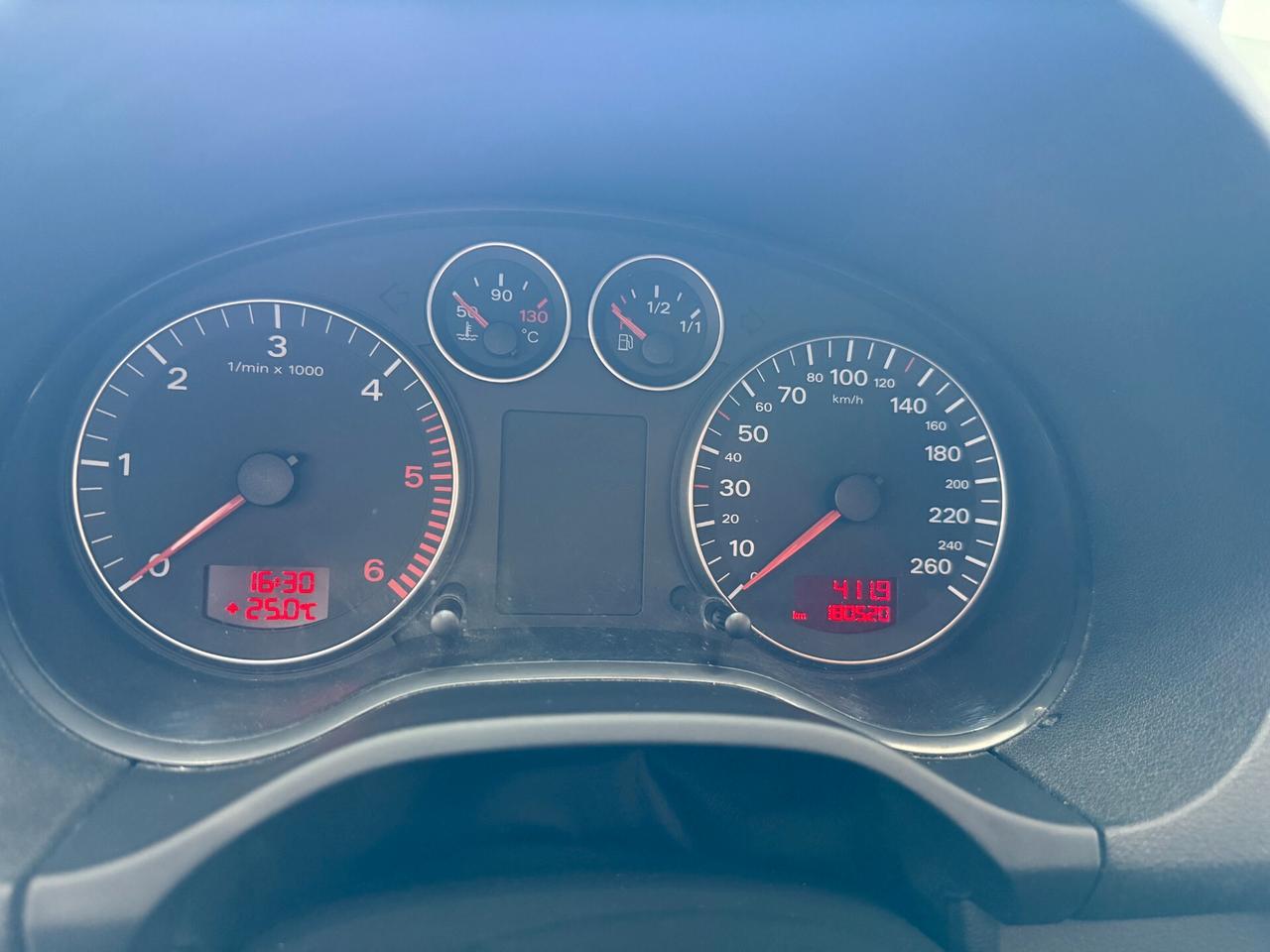Audi A3 1.9 TDI F.AP. Ambiente