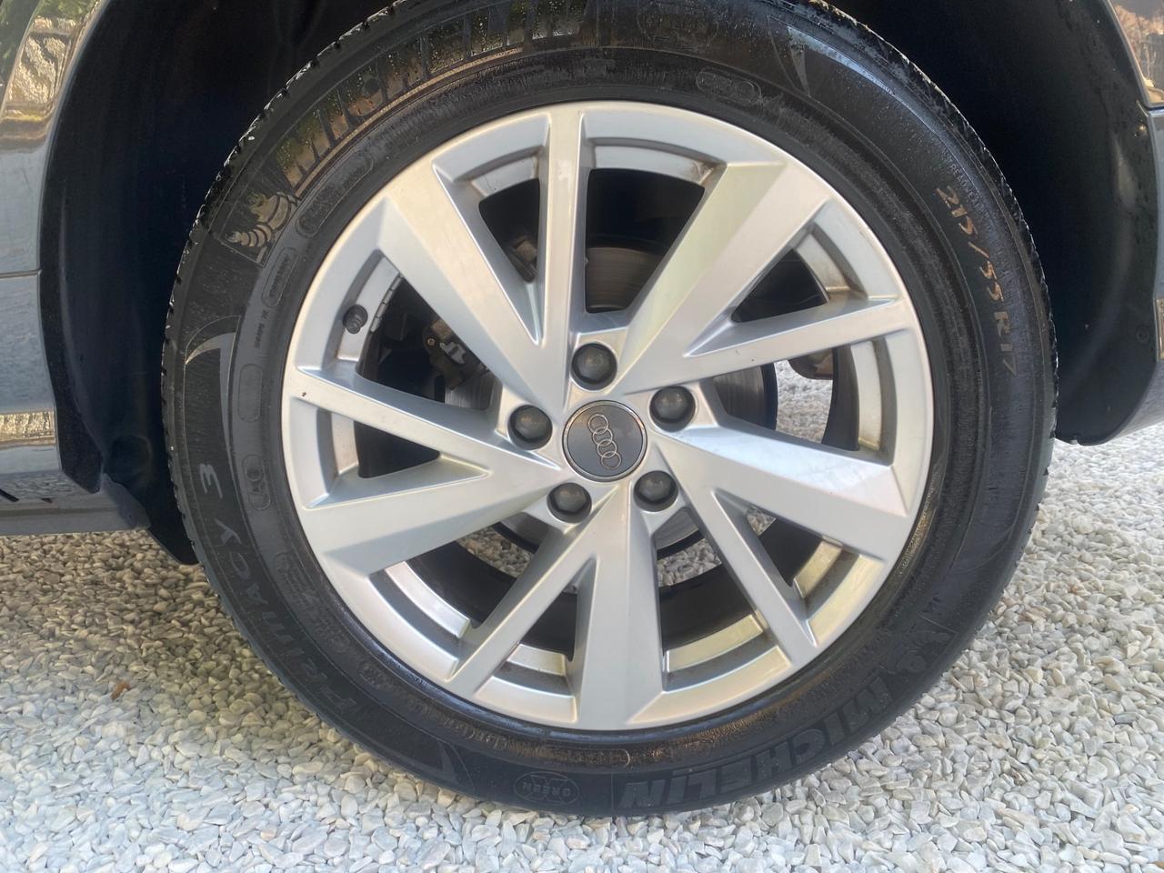 Audi Q2 1.0 TFSI Business NEOPATENTATI!!!