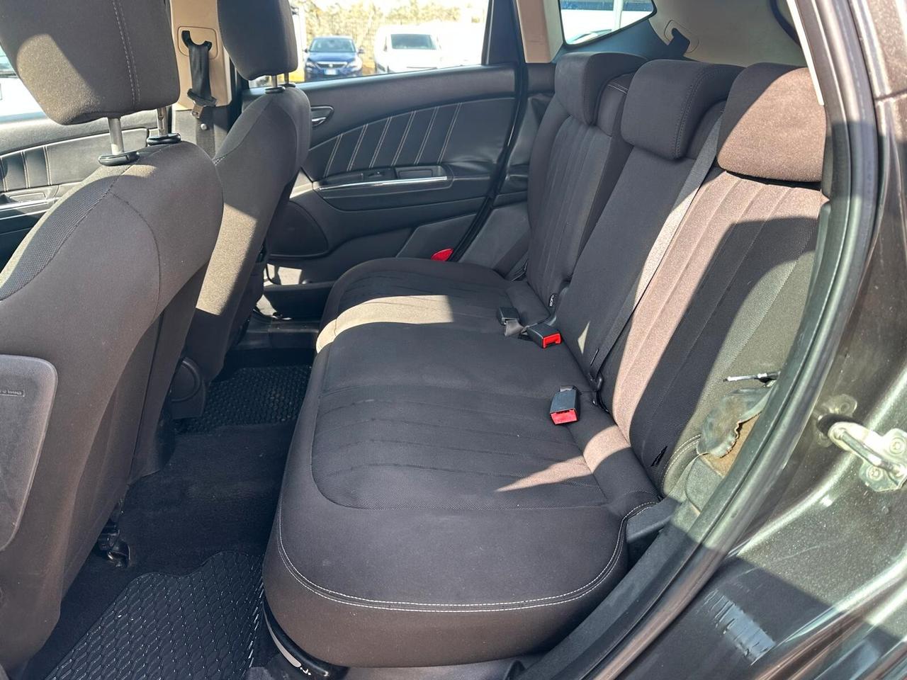 Lancia Delta 1.6 MJT DPF Oro