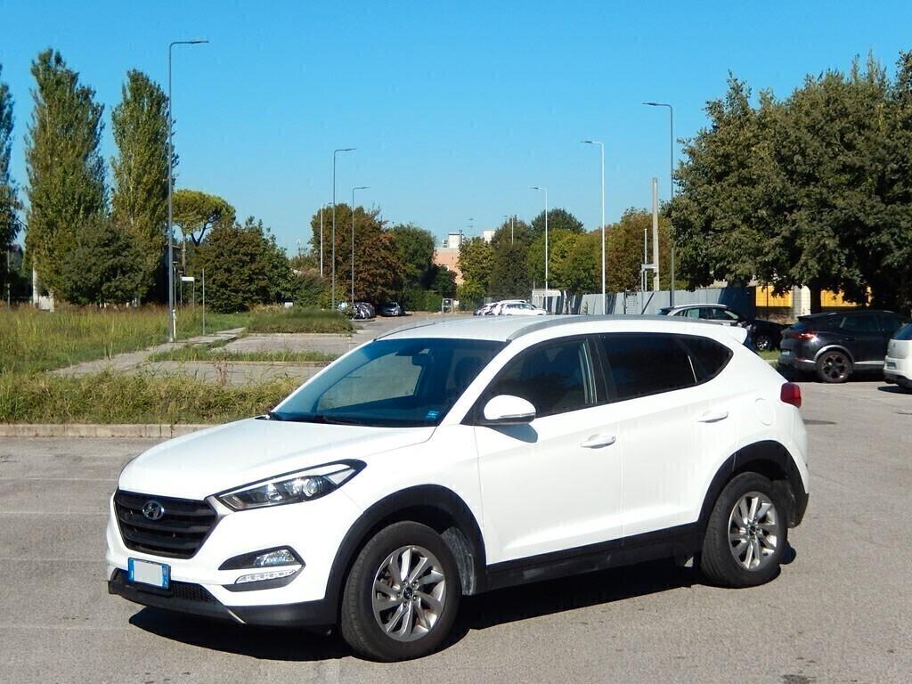 HYUNDAI TUCSON iX35 1.7 CRDi UNICO PROPRIETARIO