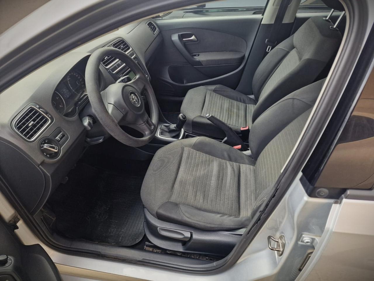 VW POLO V 1.2 TDI 75cv - 2012