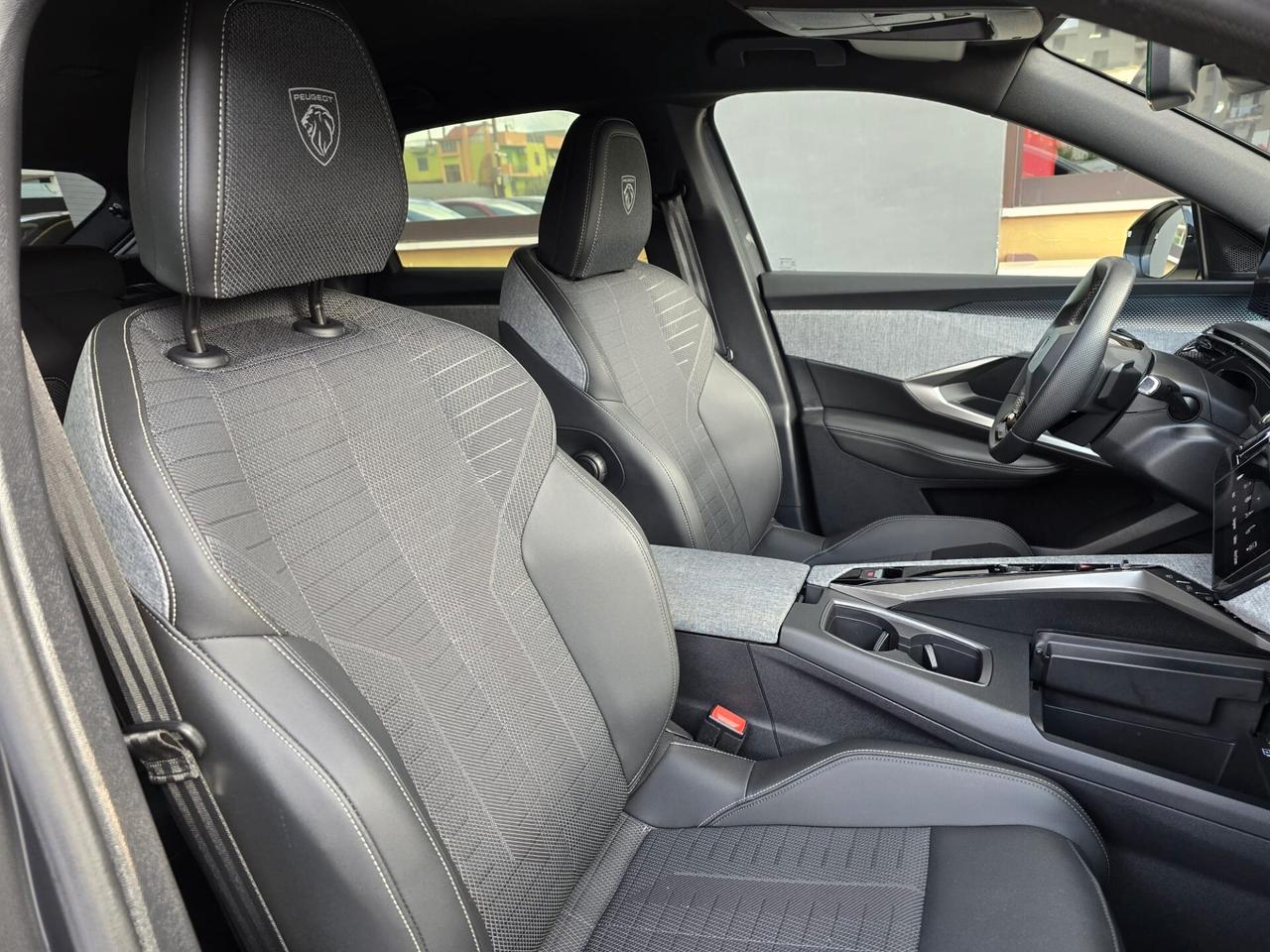 Peugeot 3008 Hybrid 136 e-DCS6 GT