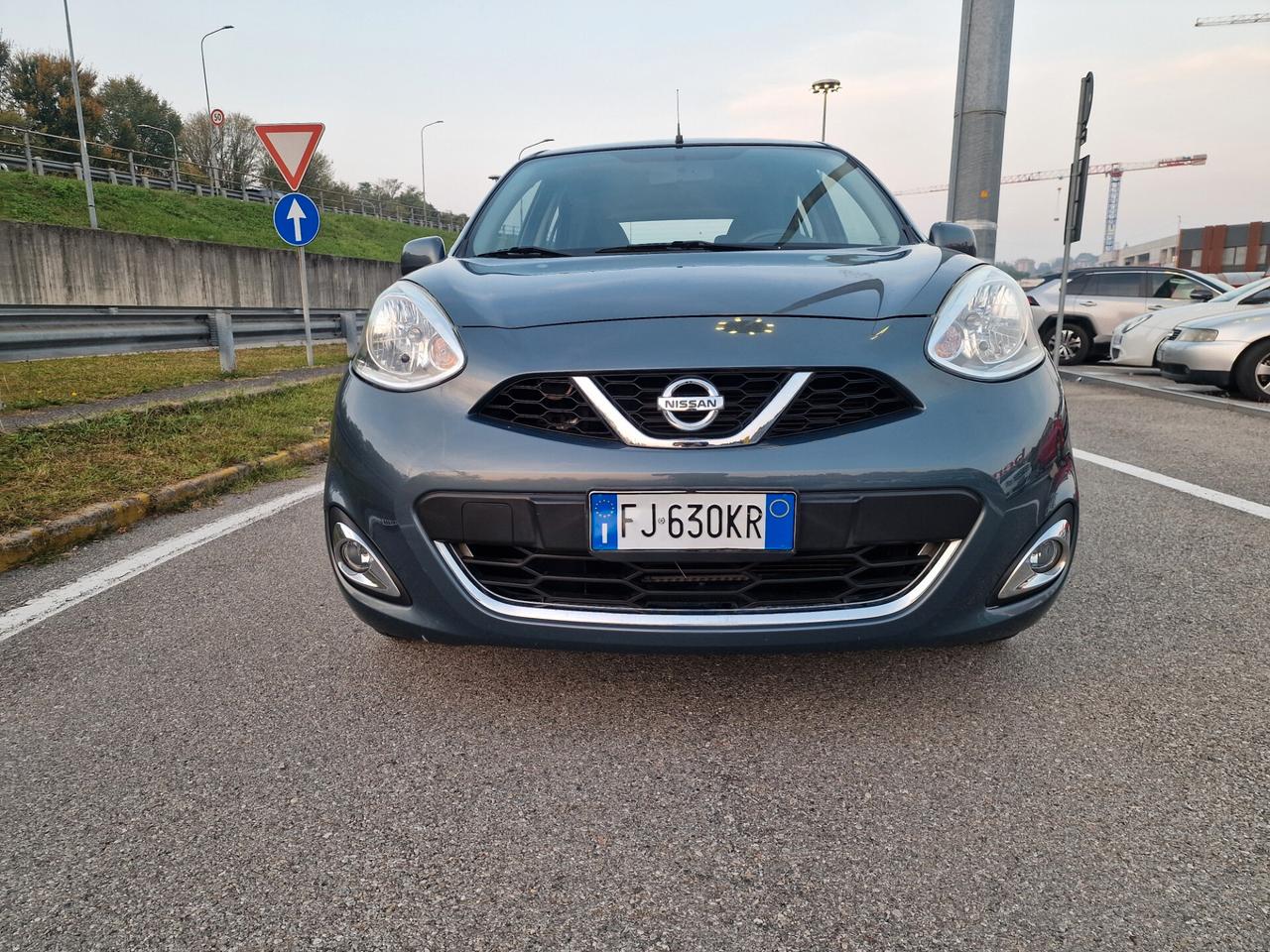 Nissan Micra 1.2 12V 5 porte Tekna
