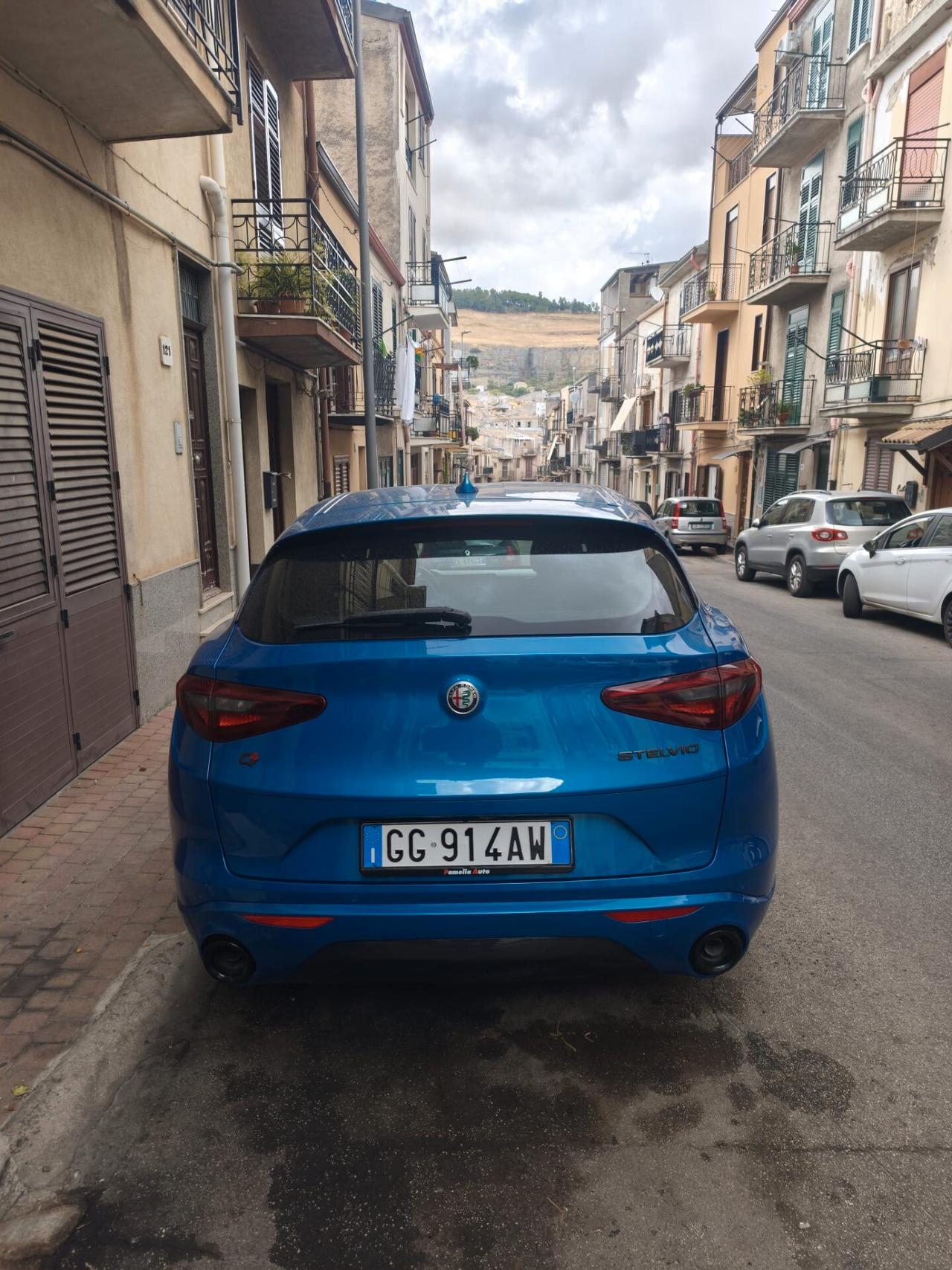 Alfa Romeo Stelvio 2.2 Tdi 210cv Q4 Veloce - 2021