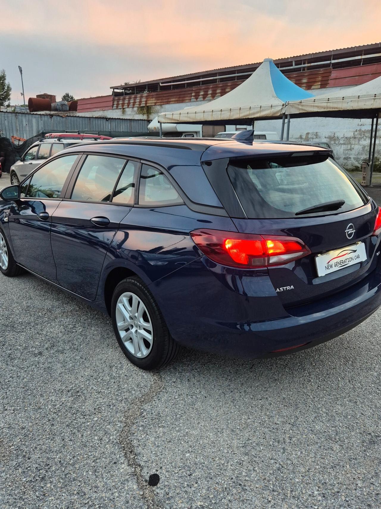 Opel Astra 1.6 CDTi 110CV Start&Stop 5 porte Innovation