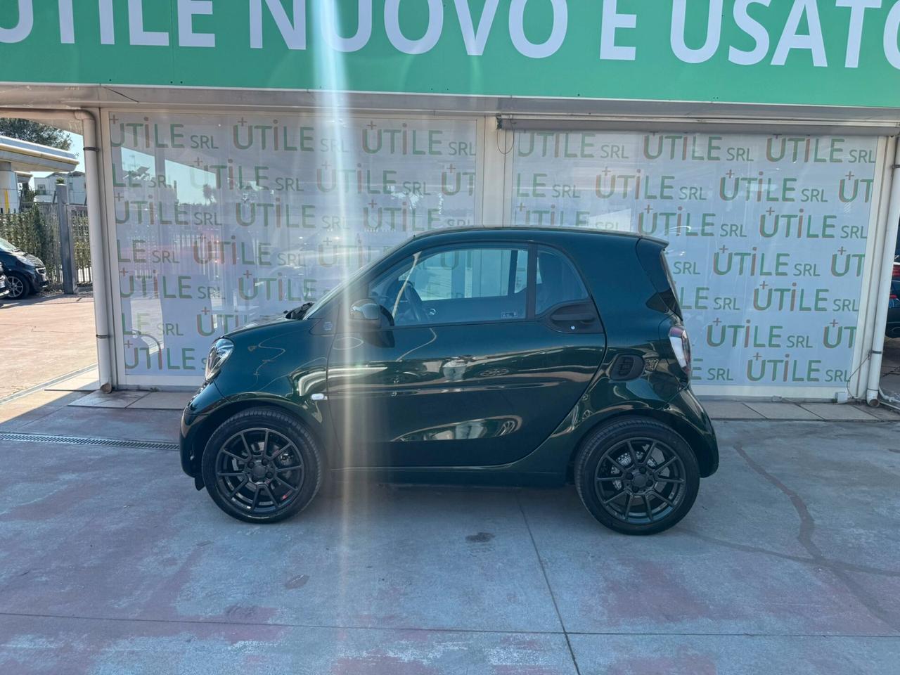 Smart ForTwo EQ Racingreen (22kW)