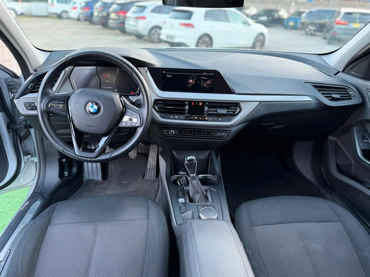 Bmw 116 116d 5p. Advantage