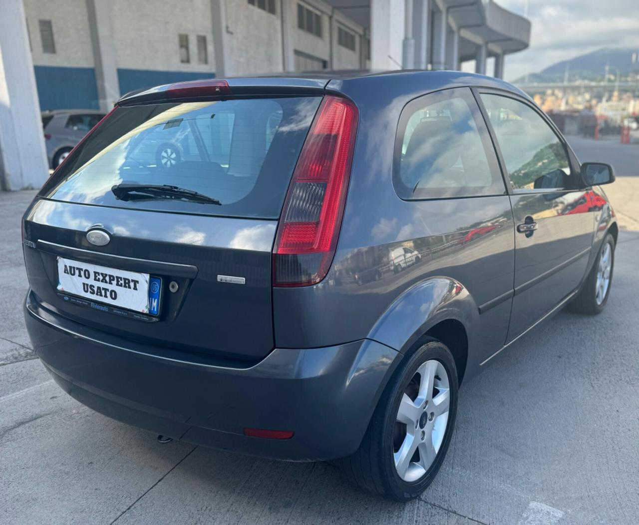 Ford Fiesta 1.4 TDCi 3p. Ghia