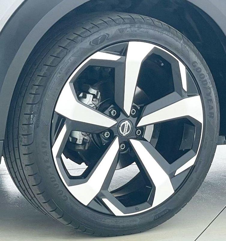 Nissan Juke 1.0 DIG-T 114 CV N-Connecta