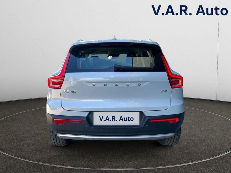Volvo XC40 D3 Momentum Core