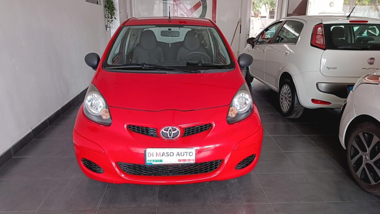 Toyota Aygo 1.0 12V VVT-i 3 porte Sol