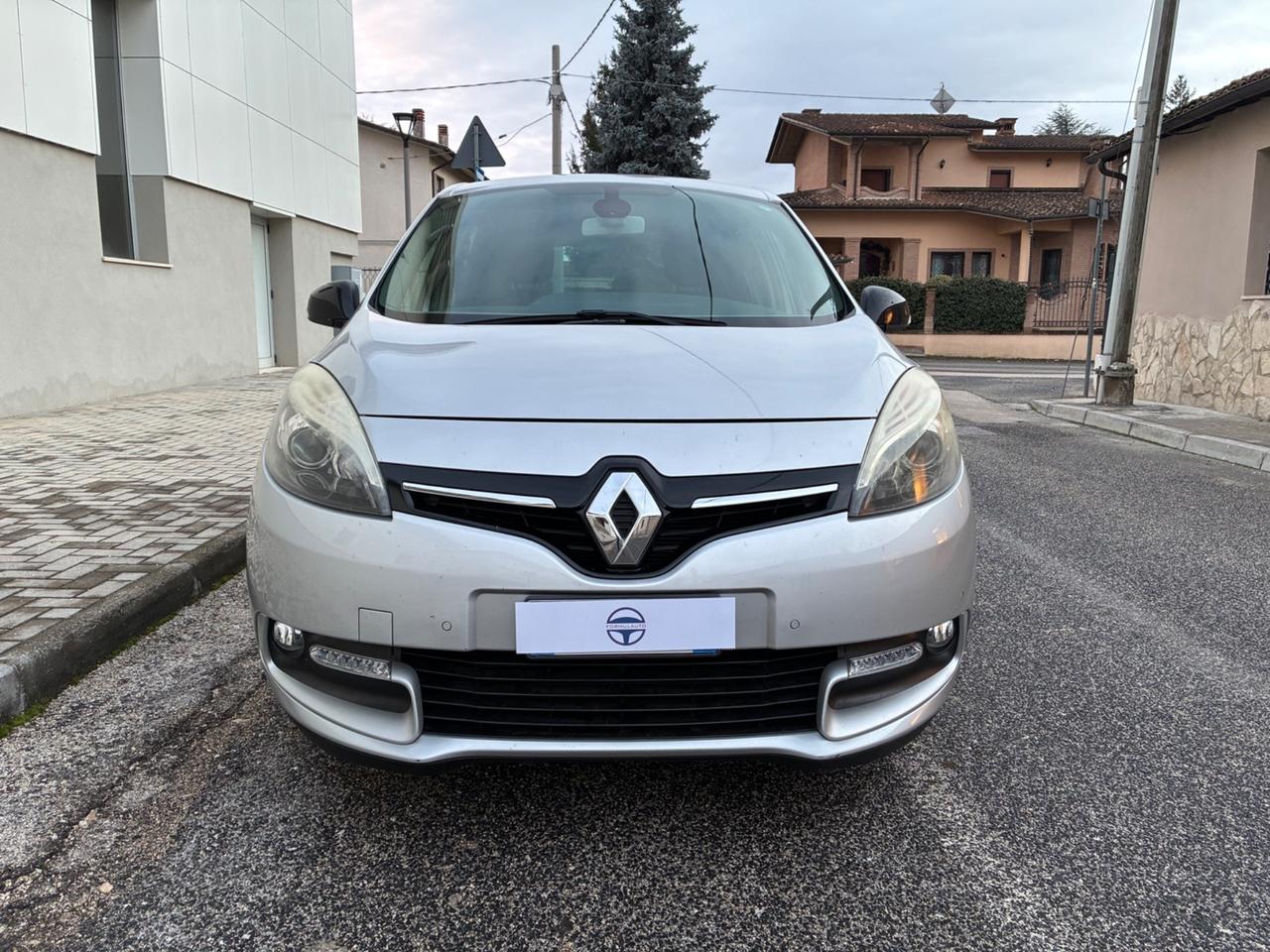 Renault Scenic Scénic dCi 110 CV EDC Limited