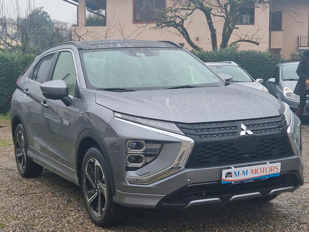 Mitsubishi Eclipse Cross 2.4 phev Diamond sda navi s-awc