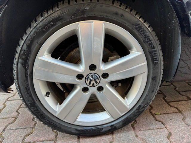 VOLKSWAGEN Touran 2.0 TDI 177 CV DSG Highline 7 posti tetto panoram