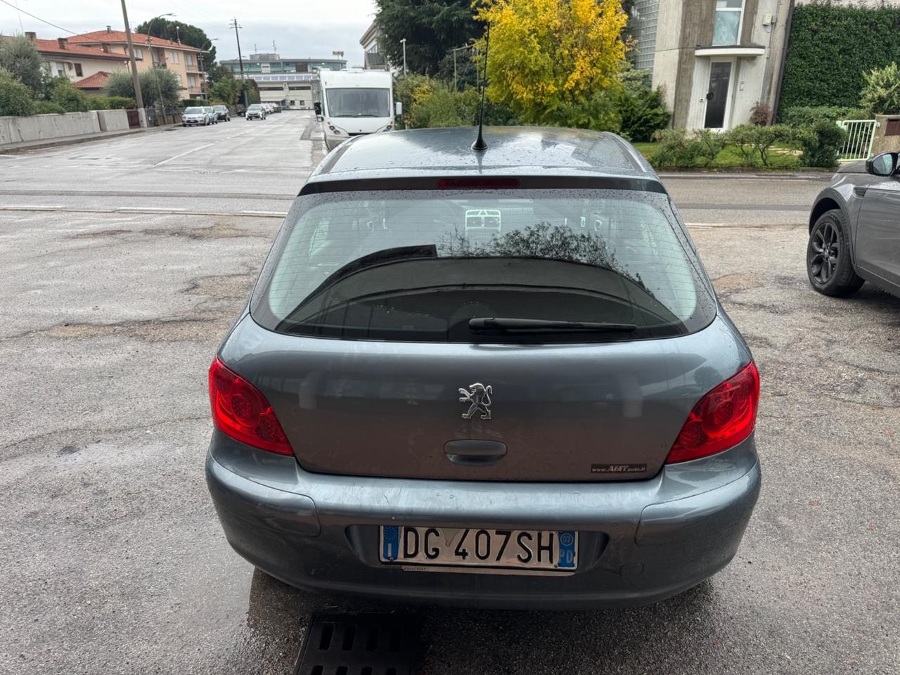 Peugeot 207 1.6 HDi 90CV 5p. XS