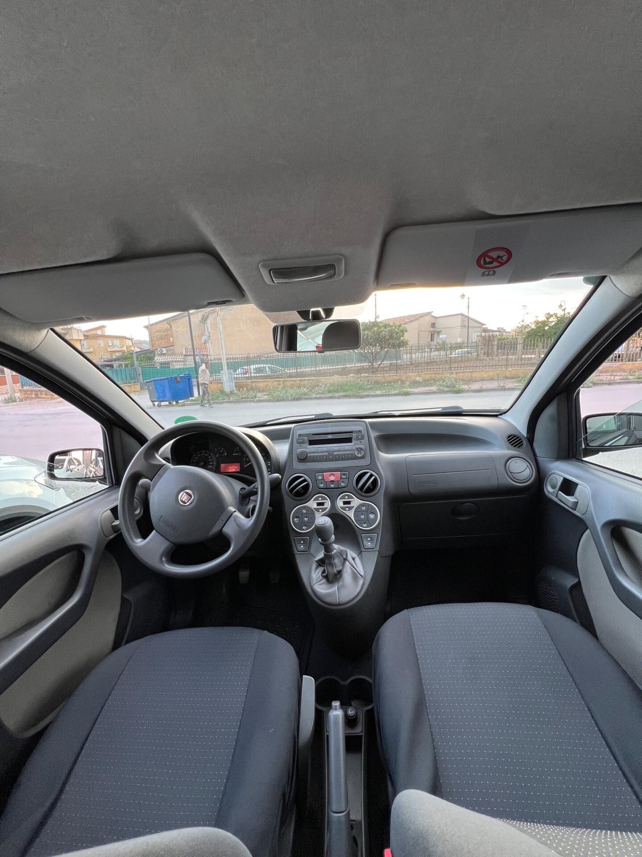 Fiat Panda 1.2 CON CLIMA AUTOMATICO (VENDUTA)