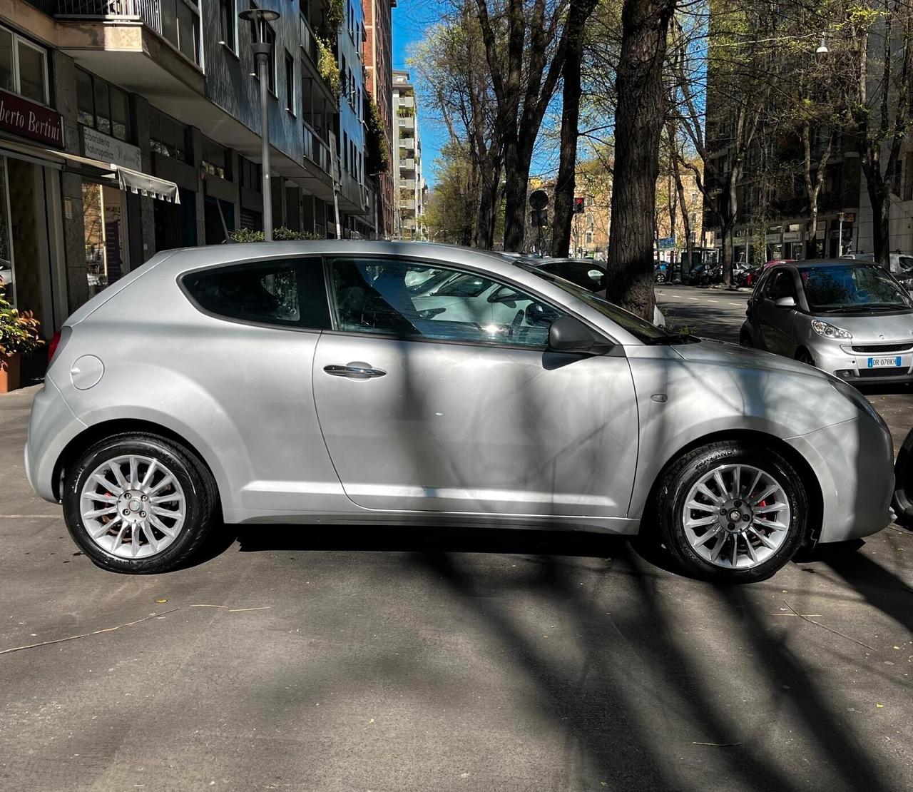 Alfa Romeo MiTo 1.4 78 CV 8V S&S Distinctive