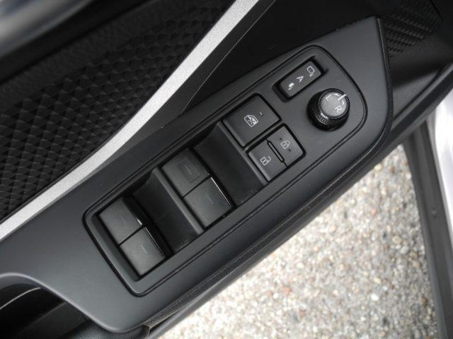 TOYOTA C-HR 1.8 Hybrid E-CVT Business -Ok NEOPATEN.- 74000 Km