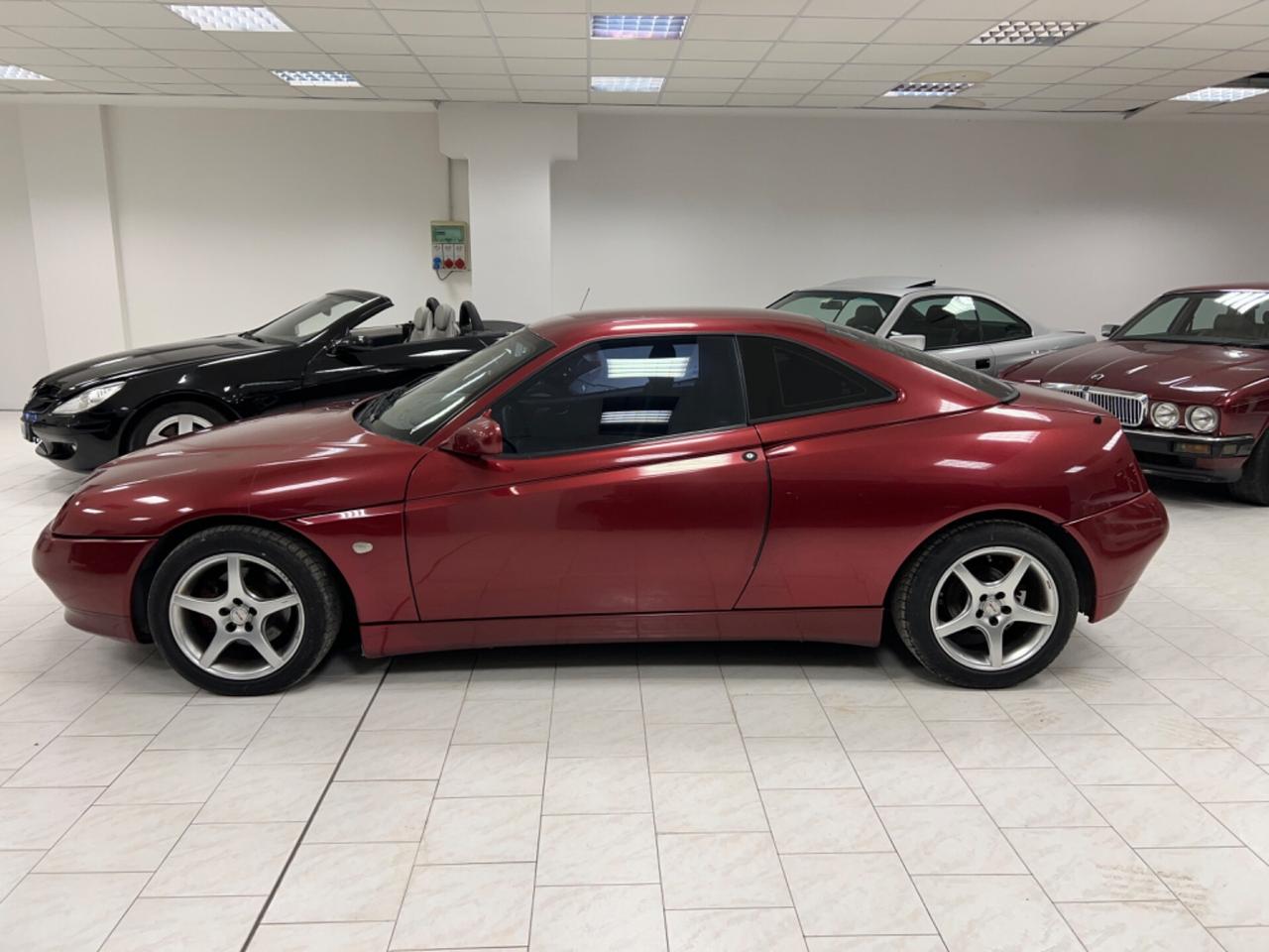Alfa Romeo GTV 2.0i 16V Twin Spark cat