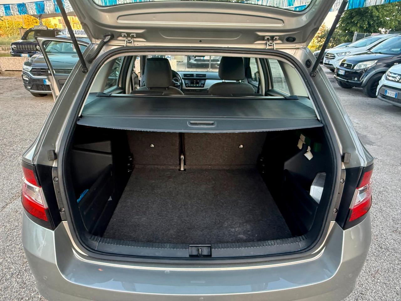 "UNA CHICCA" Skoda Fabia 1.0 MPI Wagon Business