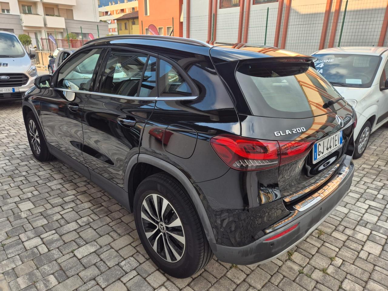 Mercedes-benz GLA 200 Automatic 4Matic Premium