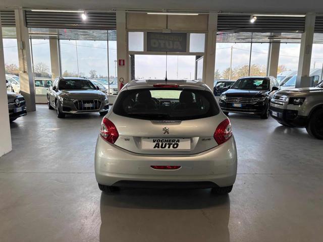 PEUGEOT 208 1.4 VTi 95CV 5p. Allure