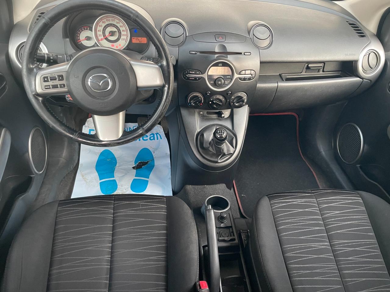 Mazda 2 1.3 5p. Fun FULL NEOPATENTATI TAGLIANDATA