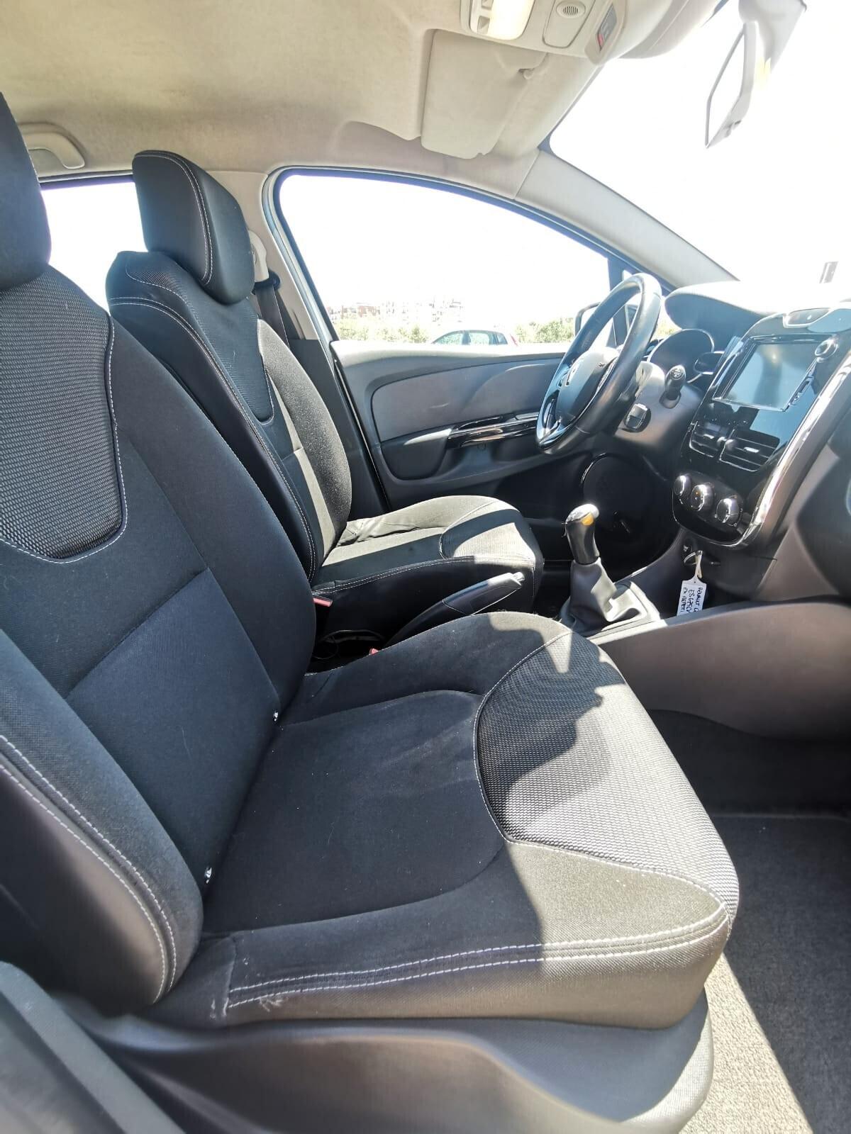 Renault Clio 1.5 dCi 8V 75CV 5P. Live