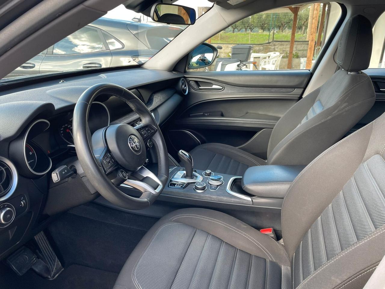 Alfa Romeo Stelvio 2.2 Turbodiesel 190 CV AT8 Q4 Business