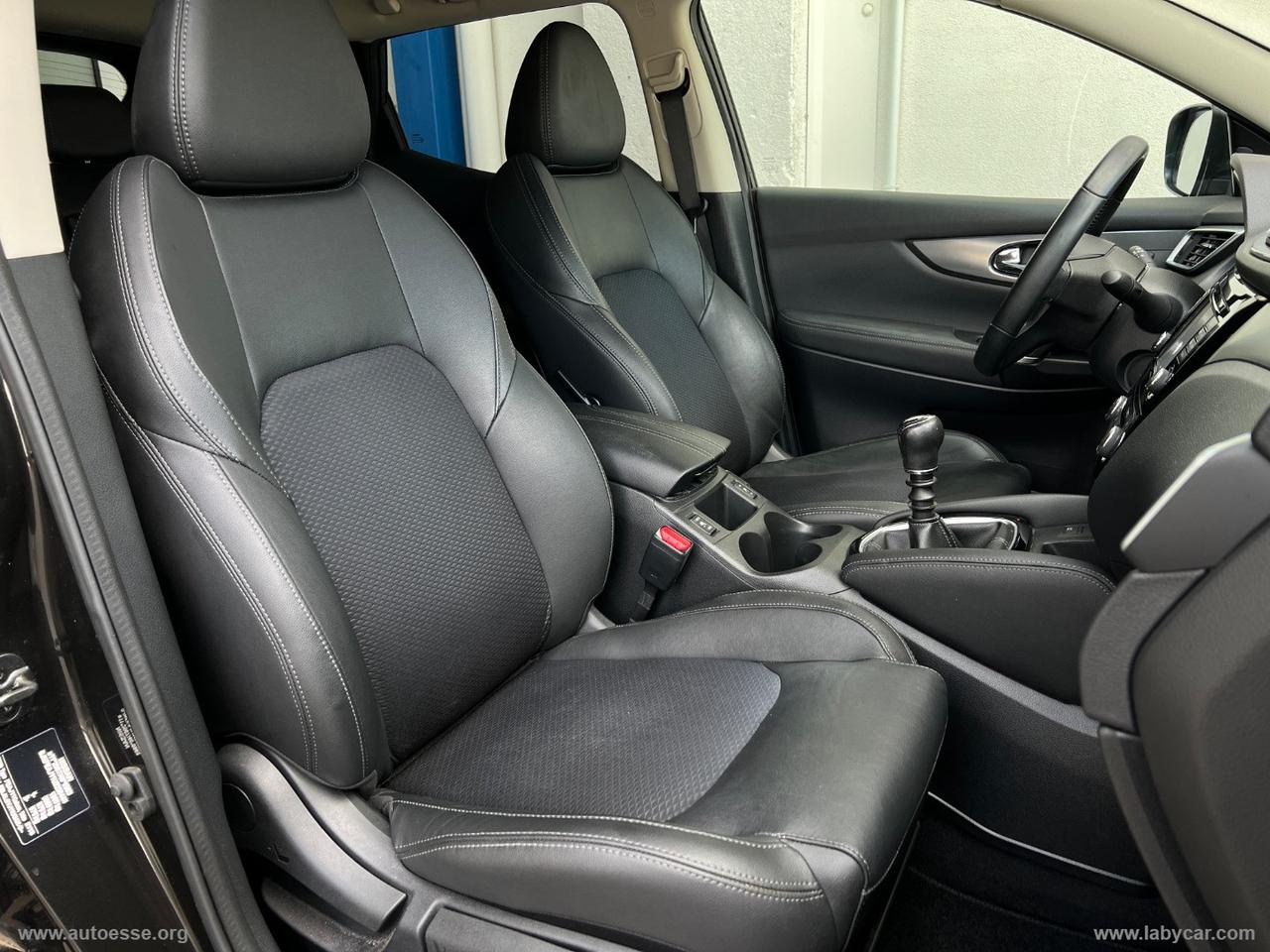 NISSAN Qashqai 1.2 DIG-T Tekna