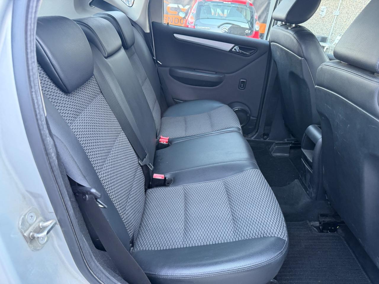 MERCEDES A 180 200 CDI ELEGANCE MANUALE