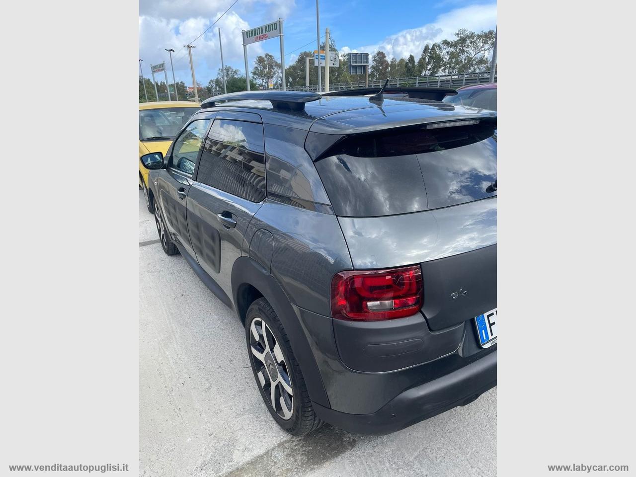CITROEN C4 Cactus BlueHDi 100 Shine