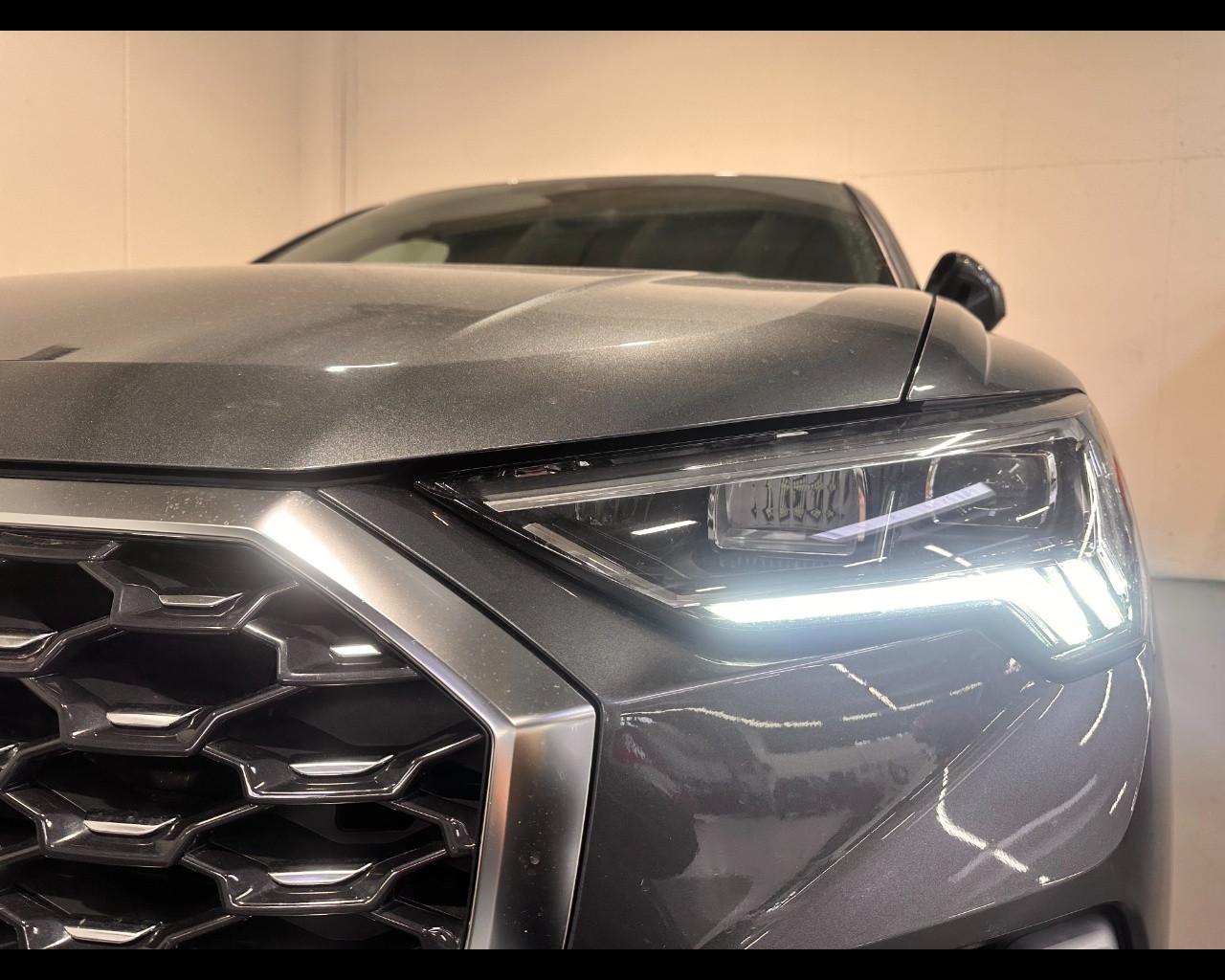 AUDI Q3 SPORTBACK 35 TDI S-TRONIC S-LINE EDITION