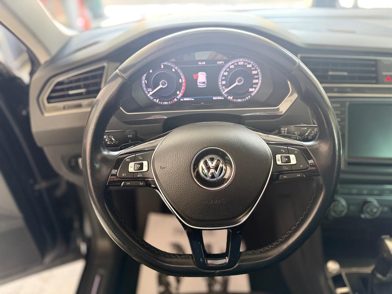 Volkswagen Tiguan 2.0 TDI SCR DSG Business BlueMotion Technology