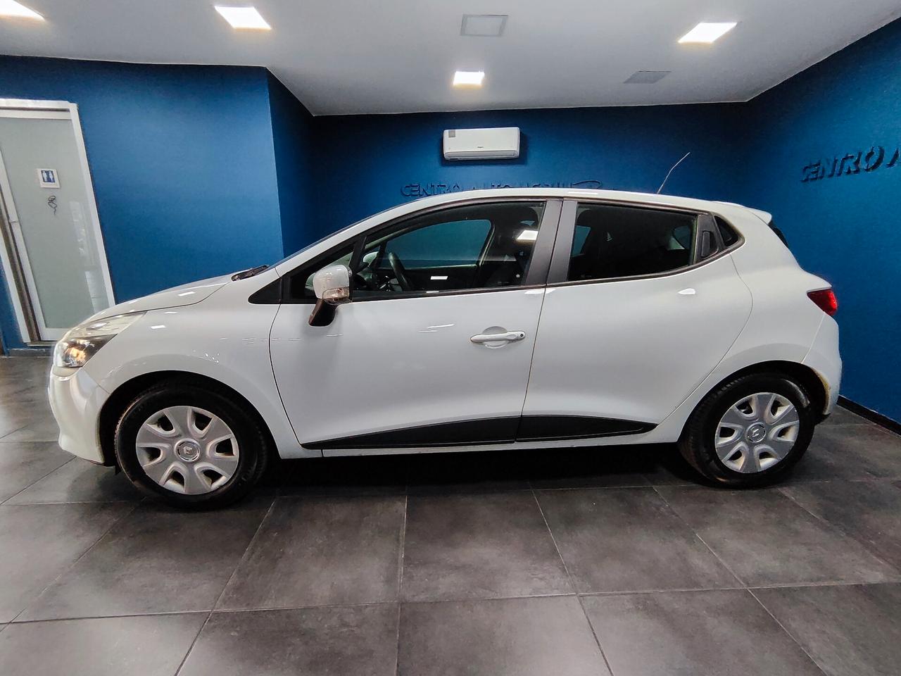 Renault Clio 1.2 75CV GPL 5 porte Live UNICO PROPRIETARIO