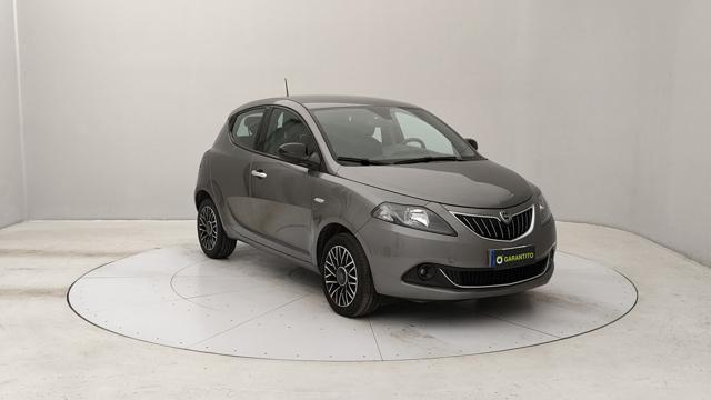 LANCIA Ypsilon 1.0 firefly hybrid Platino s&s 70cv