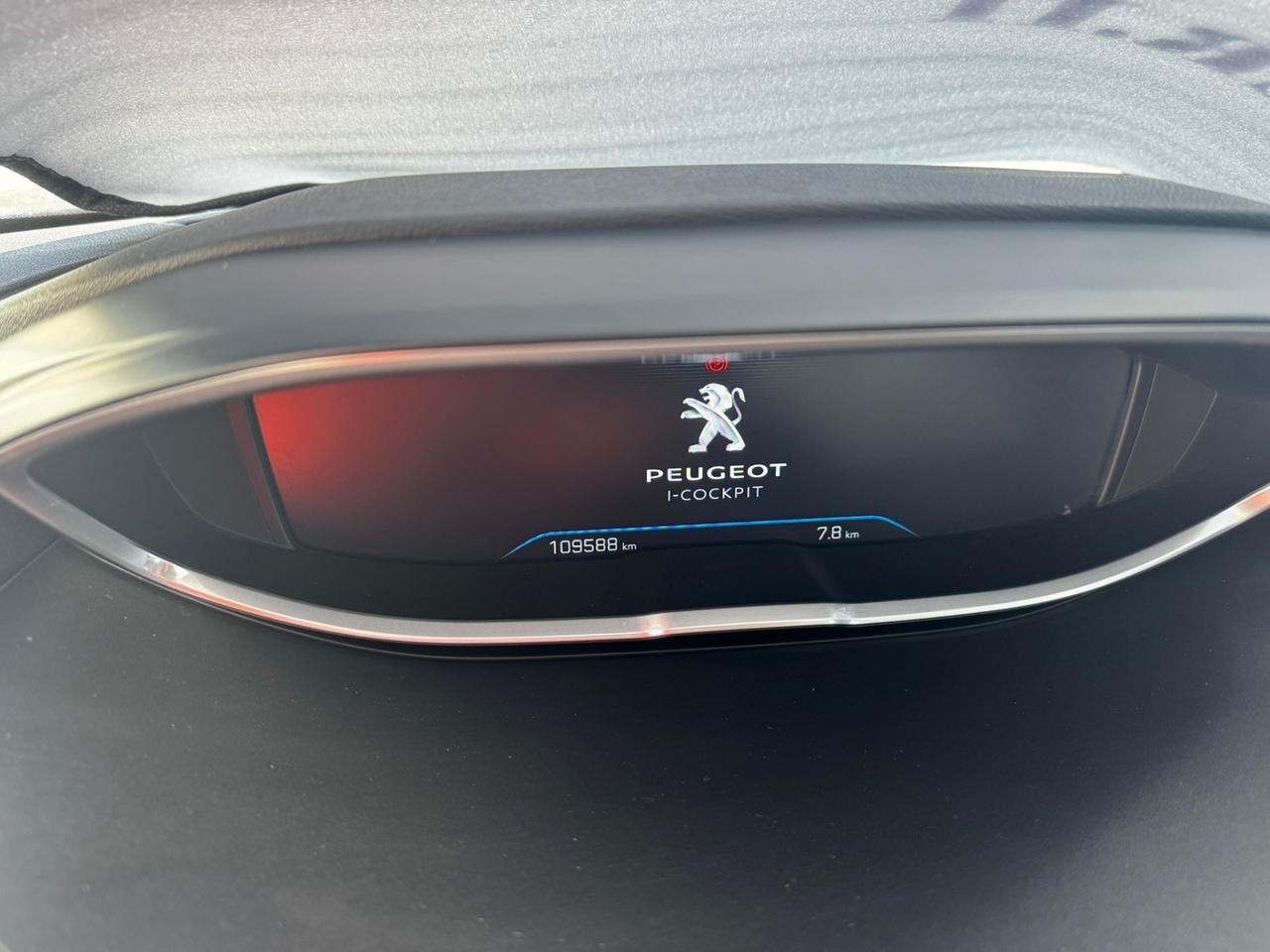 Peugeot 3008 BlueHDi 130 S&S EAT8 Active