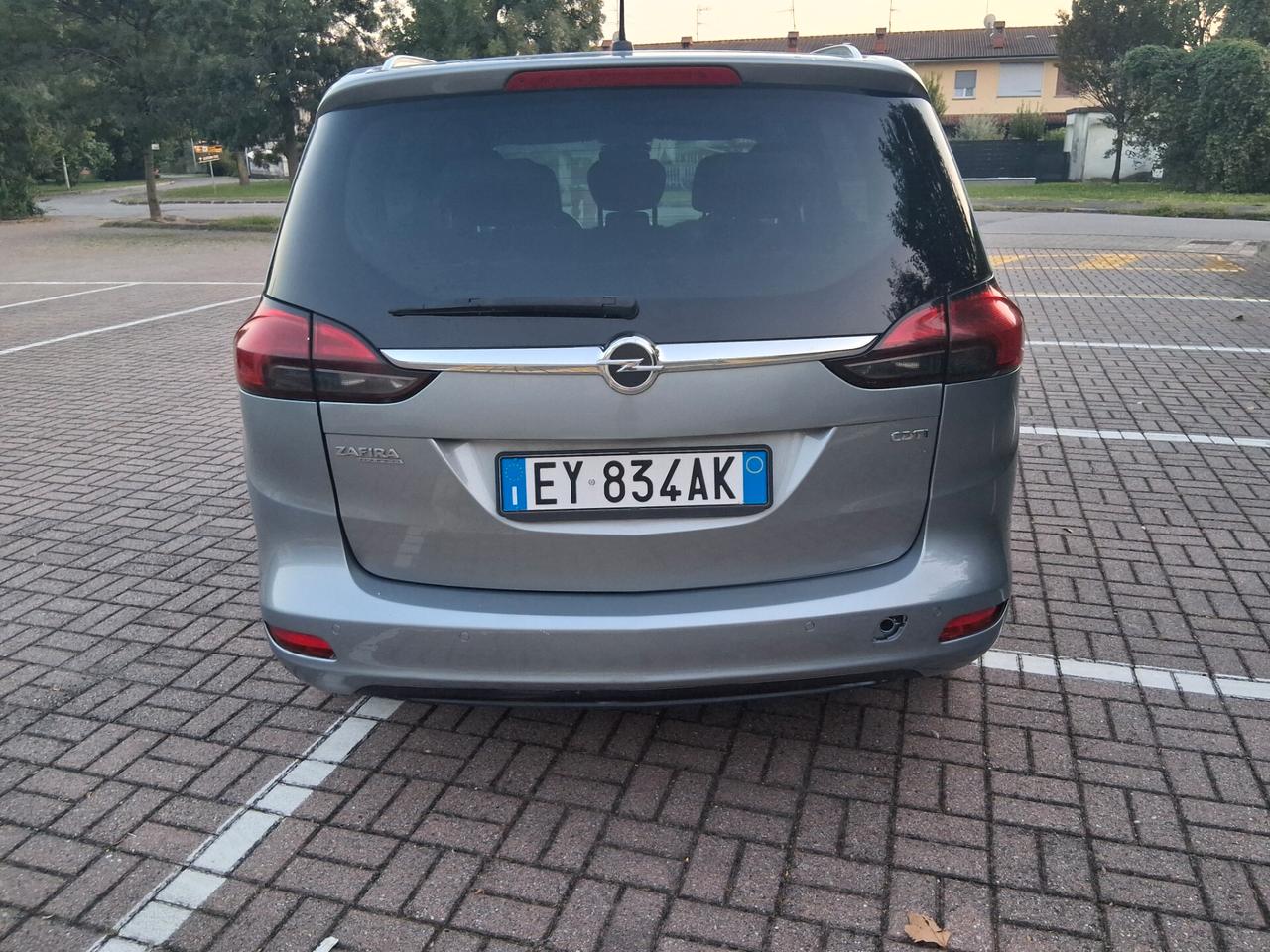 Opel Zafira Tourer 1.6 CDTi 120CV Start&Stop Cosmo .CELL 320 147 1147 WUATSAPP