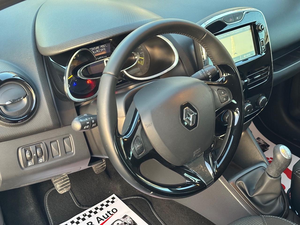 Renault Clio Sporter 2014 1.5 dCi 8V 75CV Wave