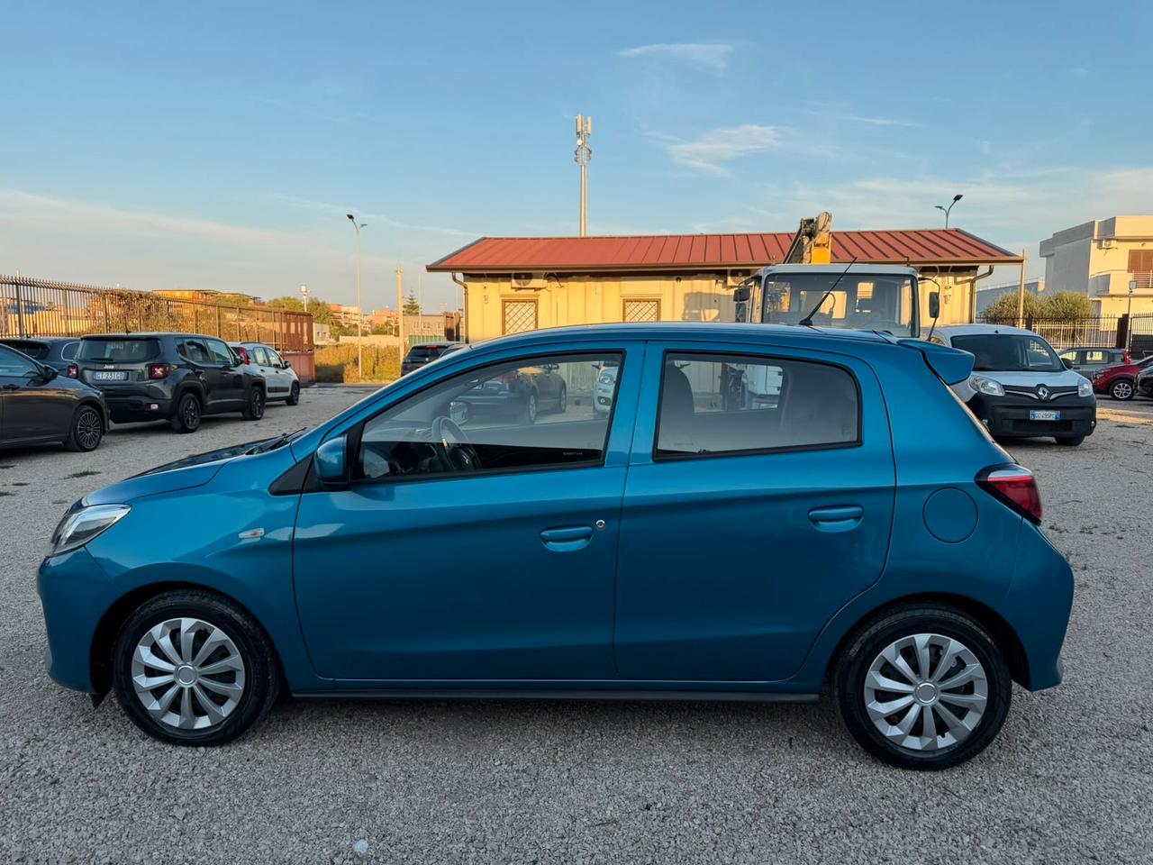 Mitsubishi Space Star 1.2 Intense SDA